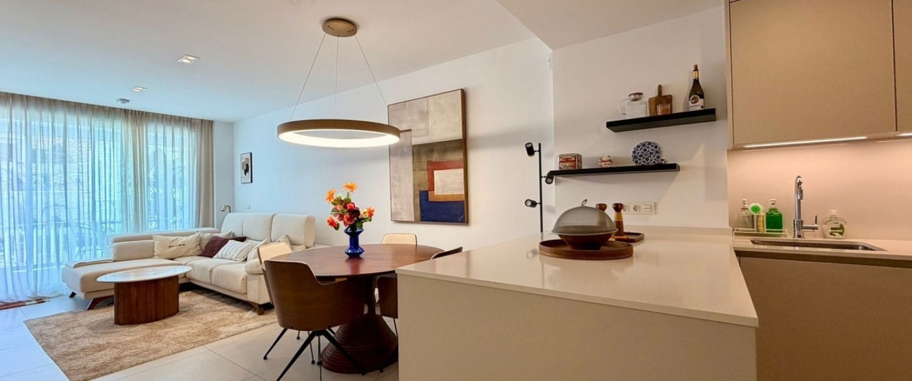 Resale - apartment - Marbella - Elviria