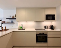 Resale - apartment - Marbella - Elviria