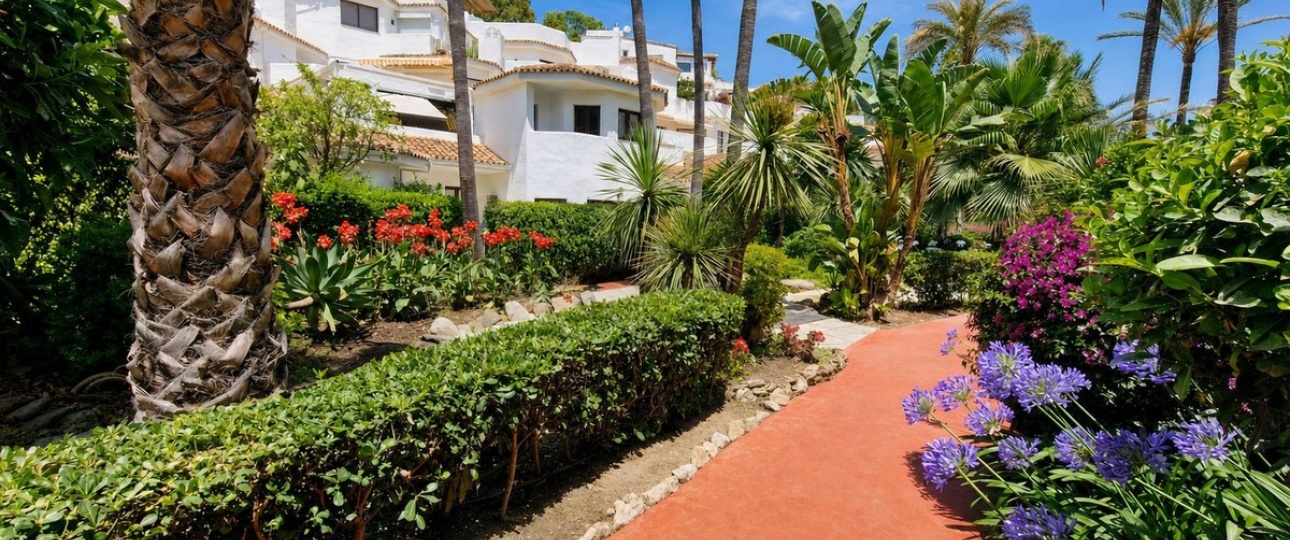 Resale - apartment - Marbella - Elviria