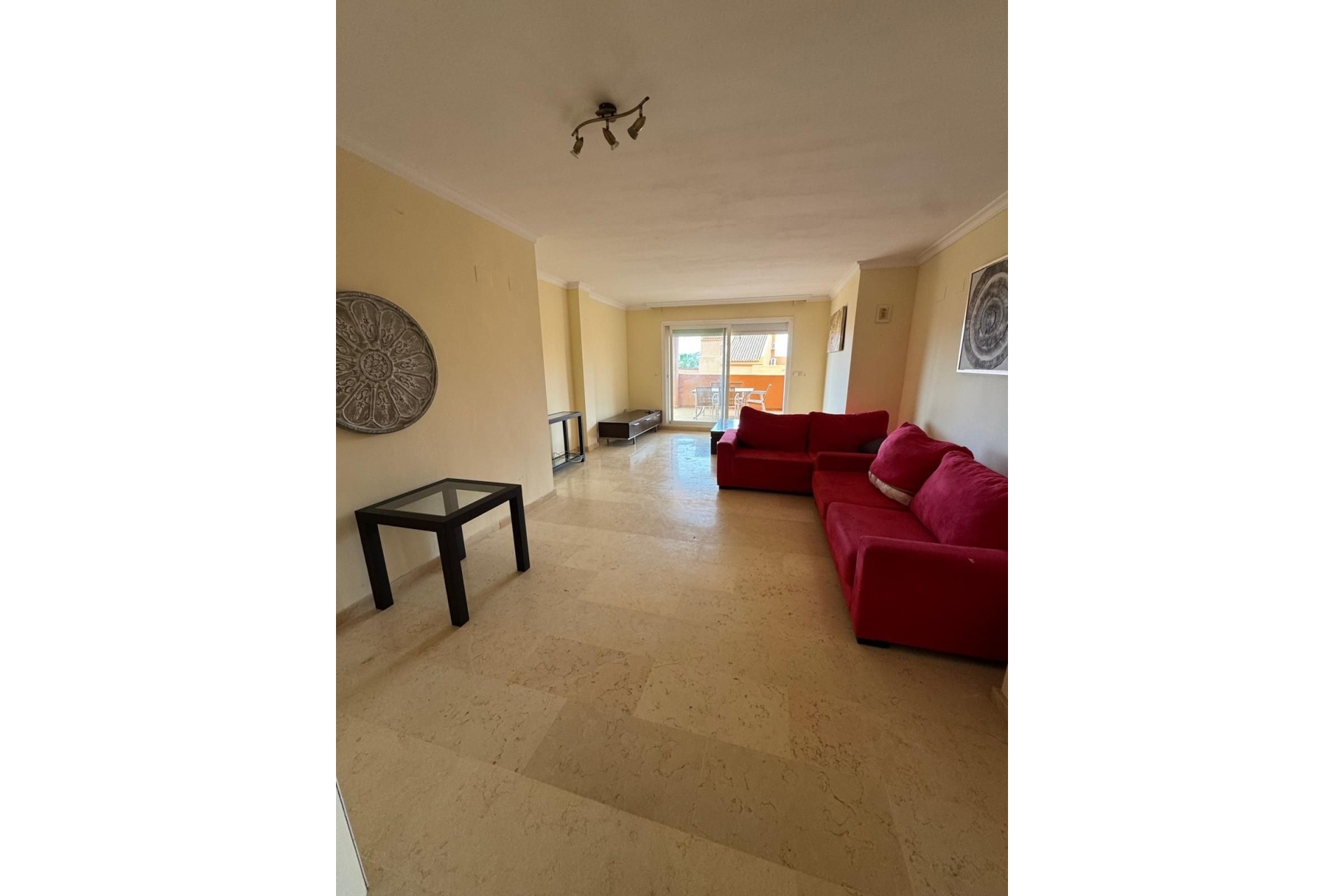 Resale - apartment - Marbella - Elviria