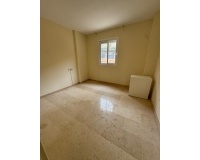 Resale - apartment - Marbella - Elviria