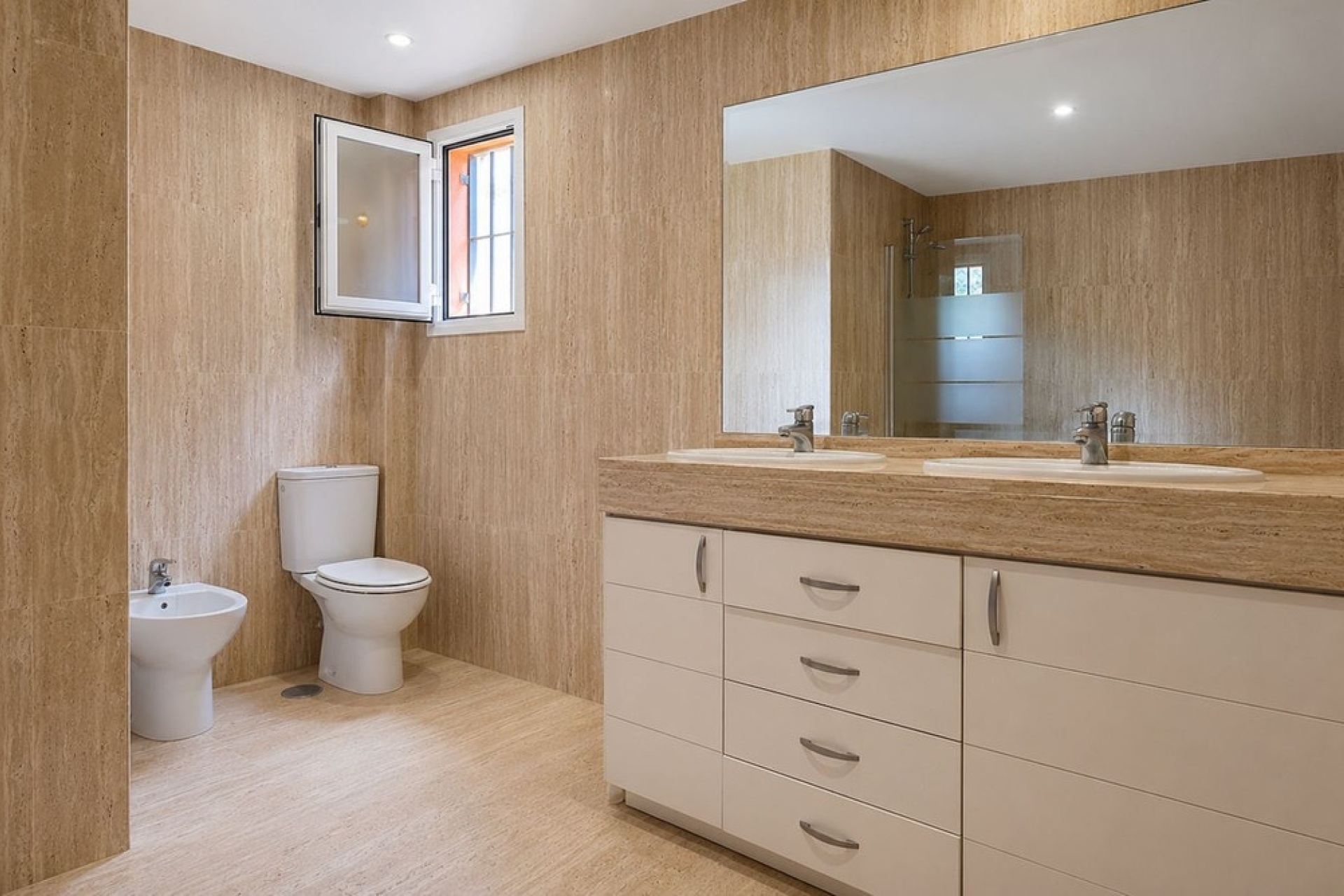 Resale - apartment - Marbella - Elviria