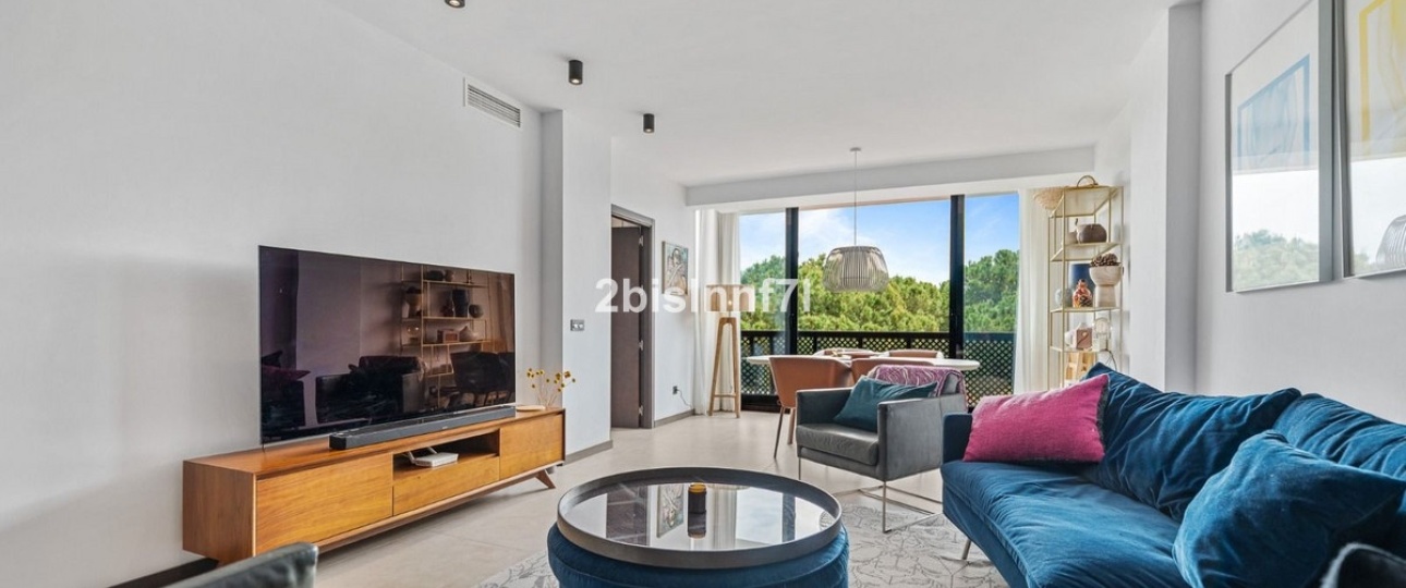 Resale - apartment - Marbella - Elviria
