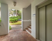 Resale - apartment - Marbella - Elviria