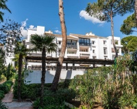 Resale - apartment - Marbella - Elviria