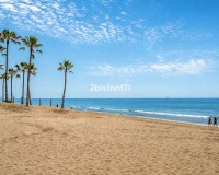 Resale - apartment - Marbella - Elviria