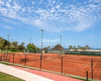 Resale - apartment - Marbella - Elviria