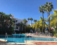 Resale - apartment - Marbella - Elviria