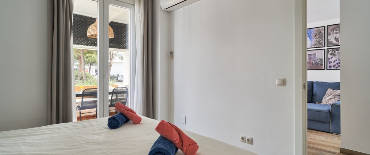 Resale - apartment - Marbella - Elviria