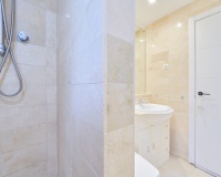 Resale - apartment - Marbella - Elviria