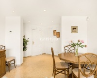 Resale - apartment - Marbella - Elviria