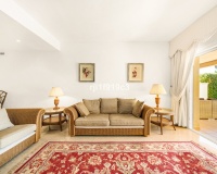 Resale - apartment - Marbella - Elviria