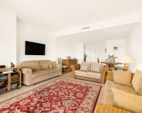 Resale - apartment - Marbella - Elviria