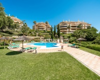 Resale - apartment - Marbella - Elviria