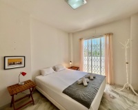 Resale - apartment - Marbella - Elviria