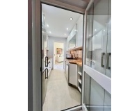 Resale - apartment - Marbella - Elviria