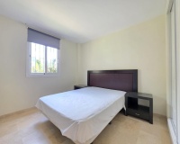 Resale - apartment - Marbella - Elviria