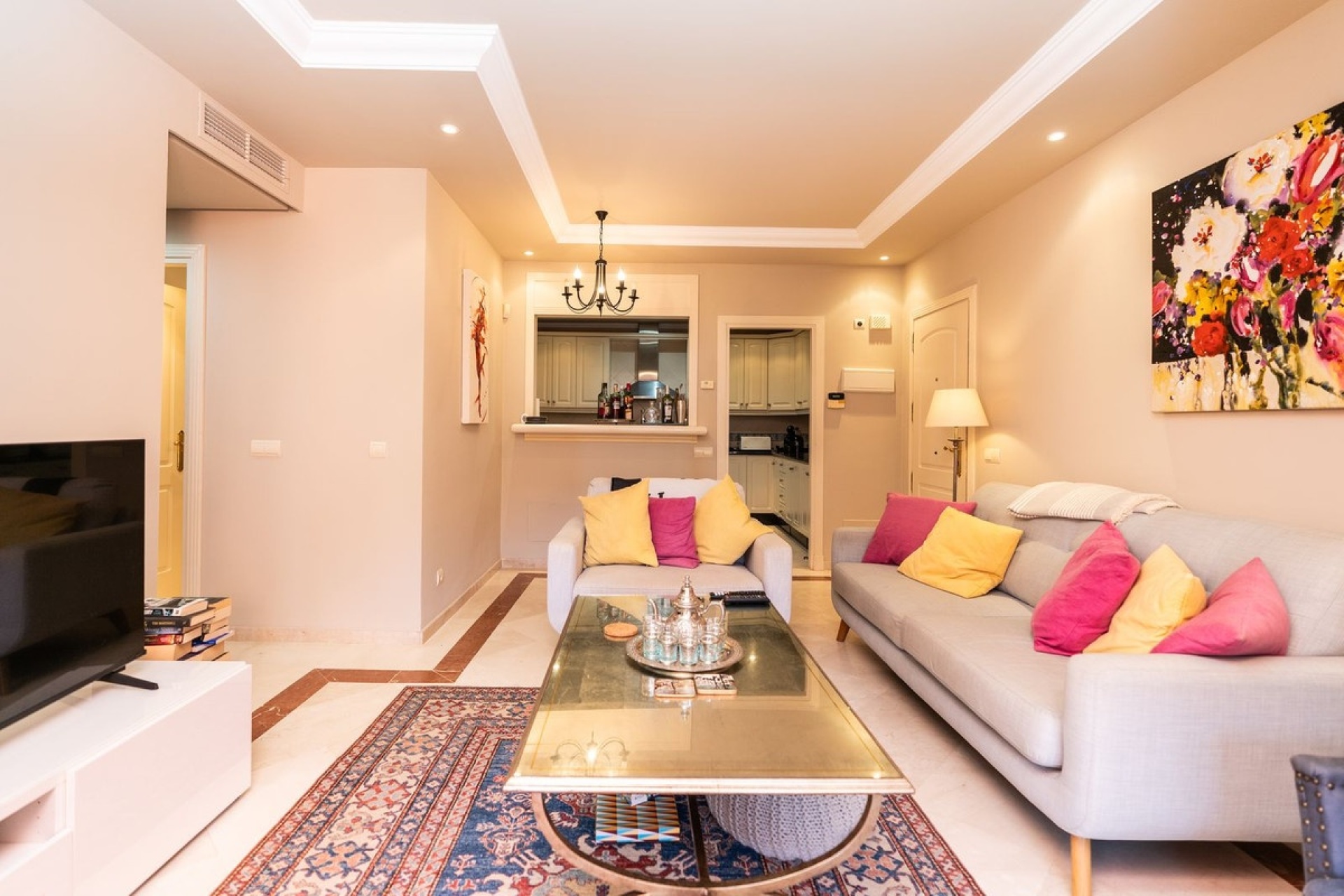 Resale - apartment - Marbella - Elviria