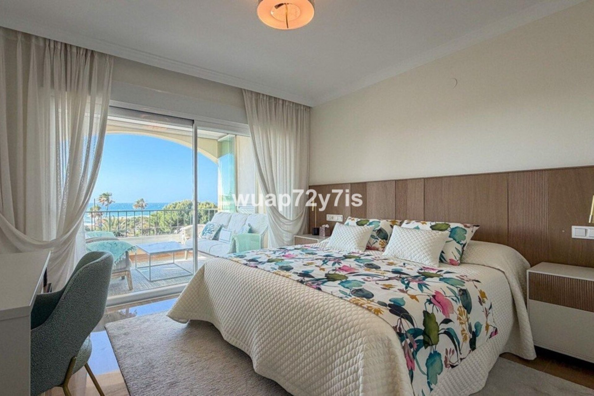 Resale - apartment - Marbella - Elviria