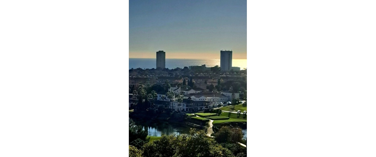 Resale - apartment - Marbella - Elviria