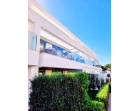 Resale - apartment - Marbella - Elviria