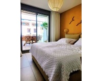 Resale - apartment - Marbella - Elviria