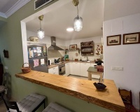 Resale - apartment - Marbella - Elviria