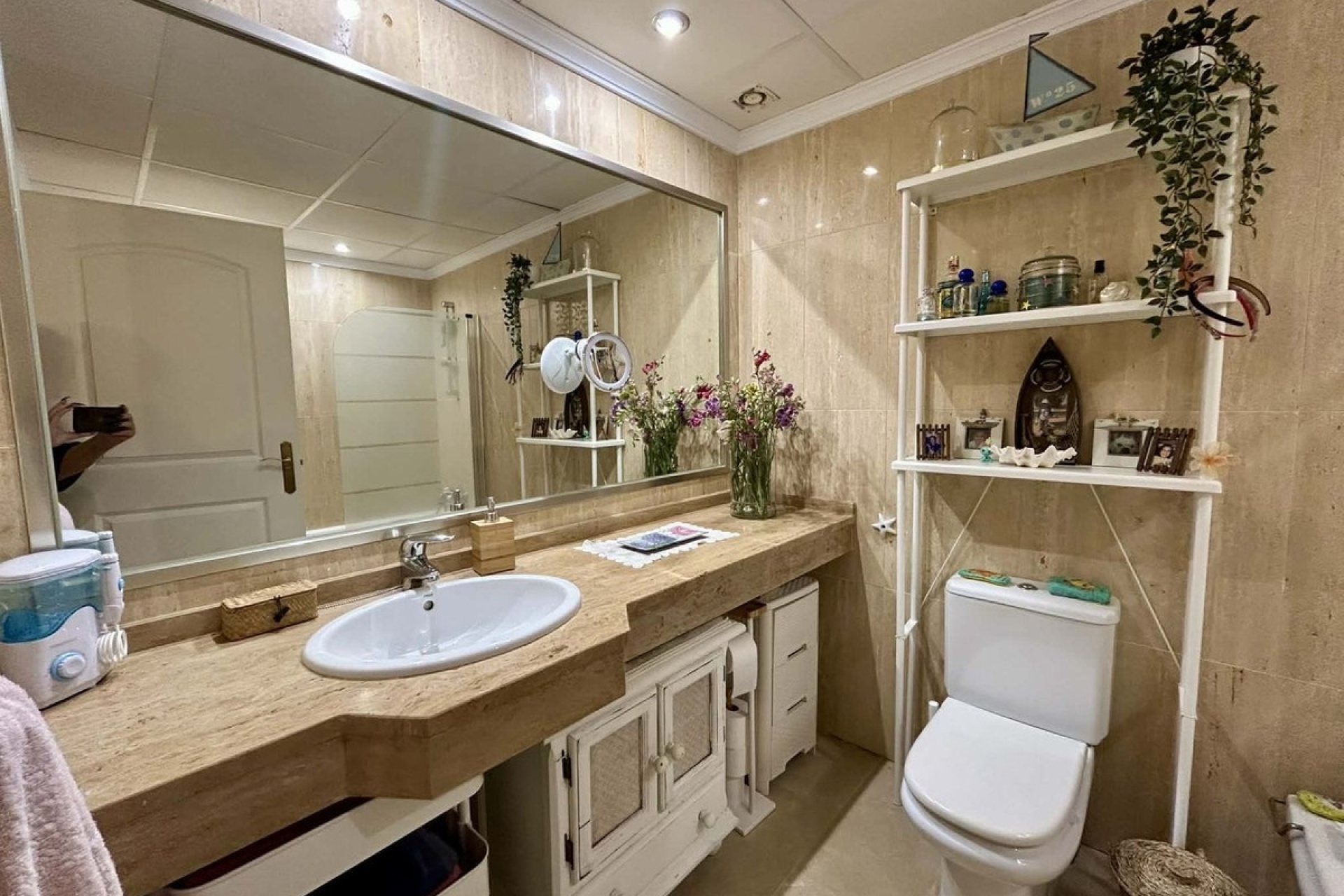 Resale - apartment - Marbella - Elviria
