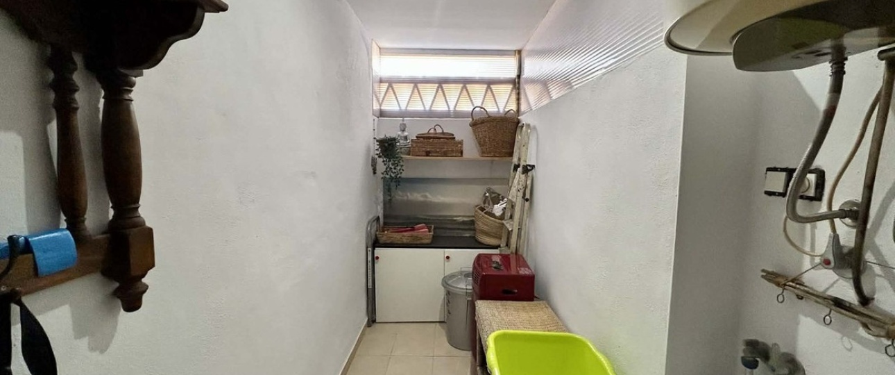 Resale - apartment - Marbella - Elviria