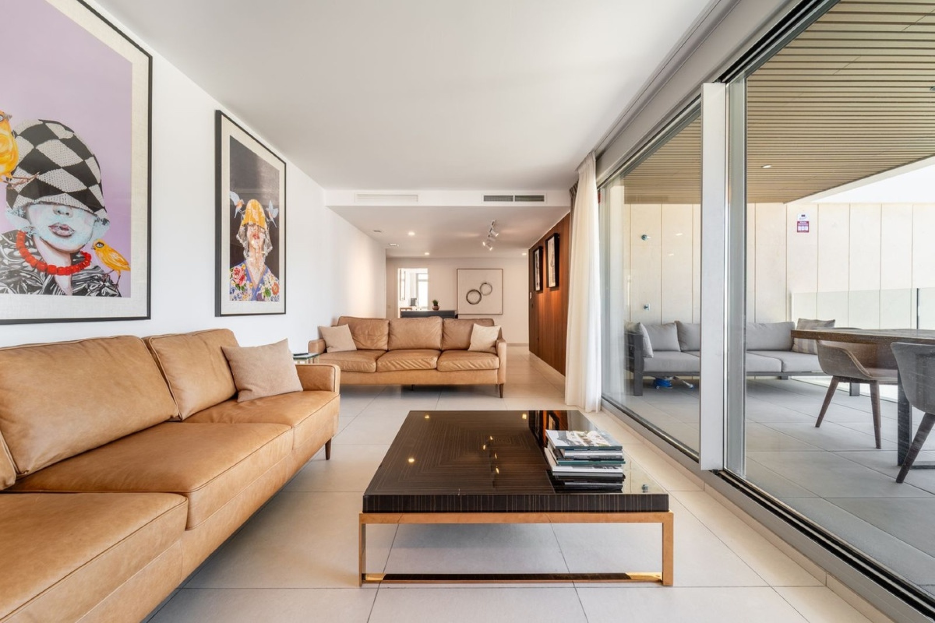 Resale - apartment - Marbella - Elviria