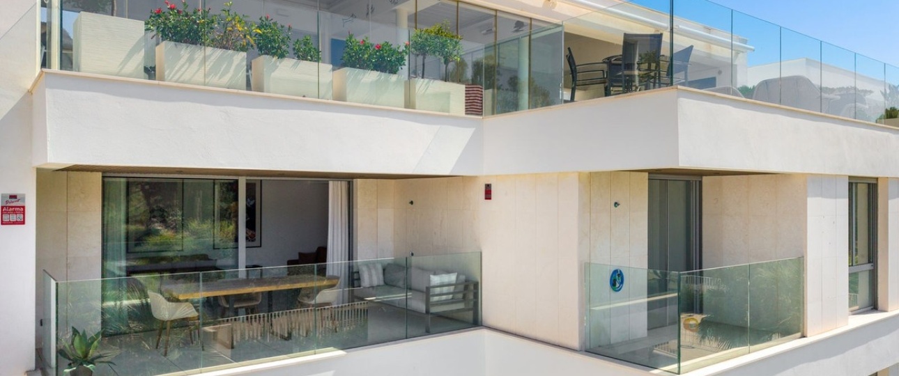 Resale - apartment - Marbella - Elviria