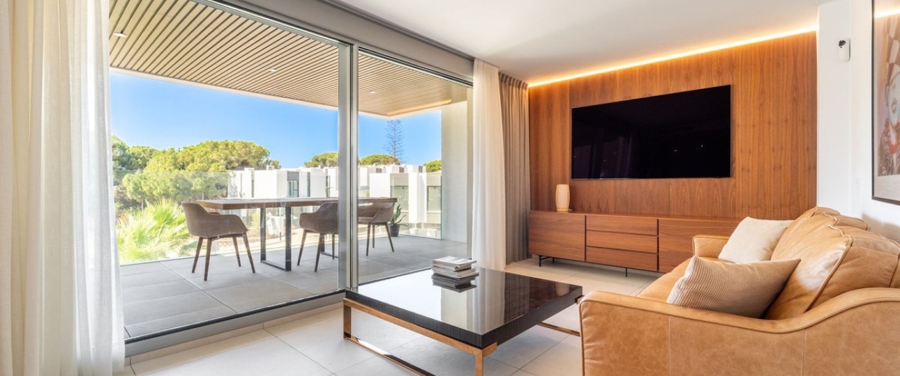 Resale - apartment - Marbella - Elviria