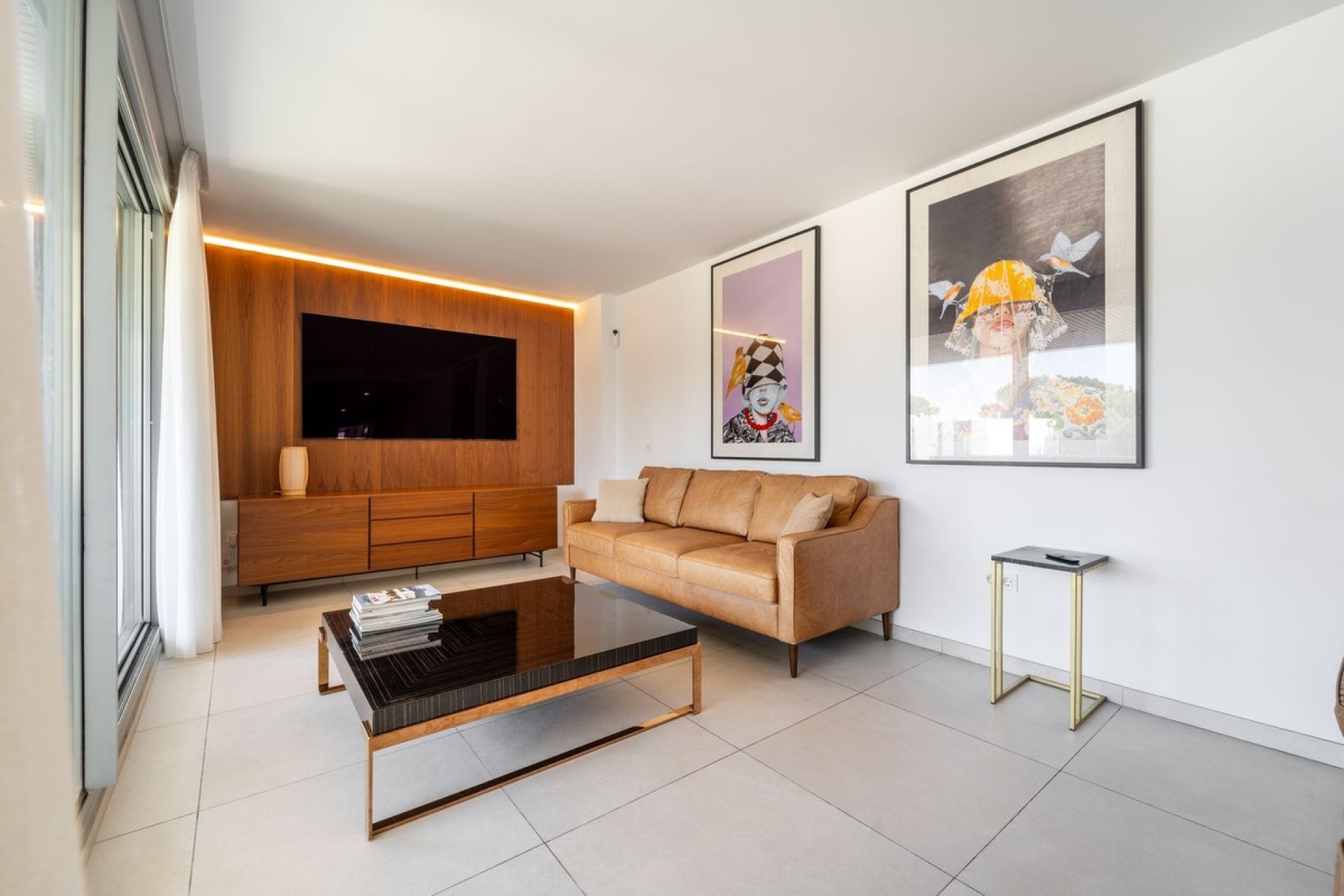 Resale - apartment - Marbella - Elviria