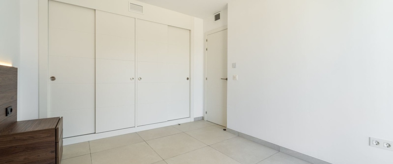 Resale - apartment - Marbella - Elviria