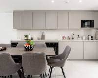 Resale - apartment - Marbella - Elviria