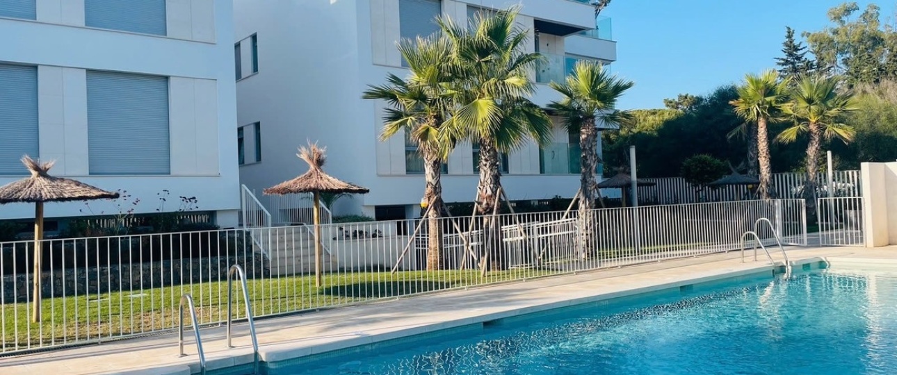 Resale - apartment - Marbella - Elviria