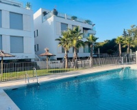 Resale - apartment - Marbella - Elviria
