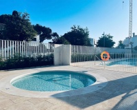 Resale - apartment - Marbella - Elviria