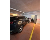 Resale - apartment - Marbella - Elviria