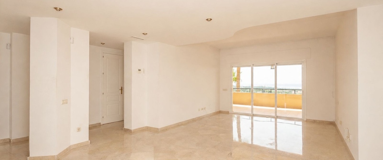 Resale - apartment - Marbella - Elviria