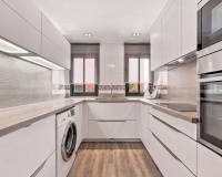 Resale - apartment - Marbella - Elviria