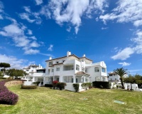 Resale - apartment - Marbella - Elviria