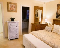 Resale - apartment - Marbella - Elviria