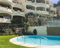 Resale - apartment - Marbella - Elviria