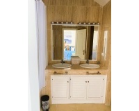 Resale - apartment - Marbella - Elviria