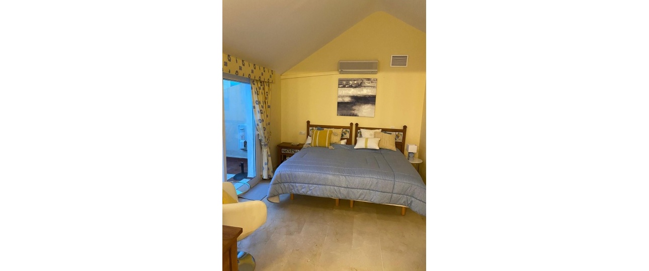 Resale - apartment - Marbella - Elviria