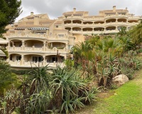 Resale - apartment - Marbella - Elviria