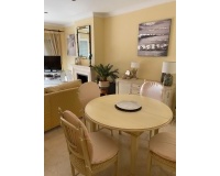 Resale - apartment - Marbella - Elviria