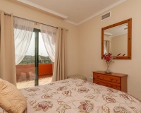 Resale - apartment - Marbella - Elviria
