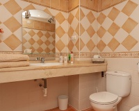 Resale - apartment - Marbella - Elviria